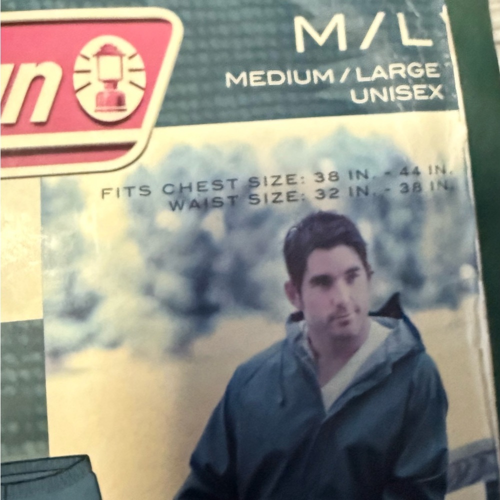 Men’s Coleman RainSuit M/L Army Green Durable W Carry Bag